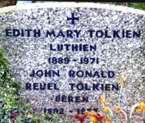 Tolkin i Edit - zajednički nadgrobni spomenik, sa natpisom