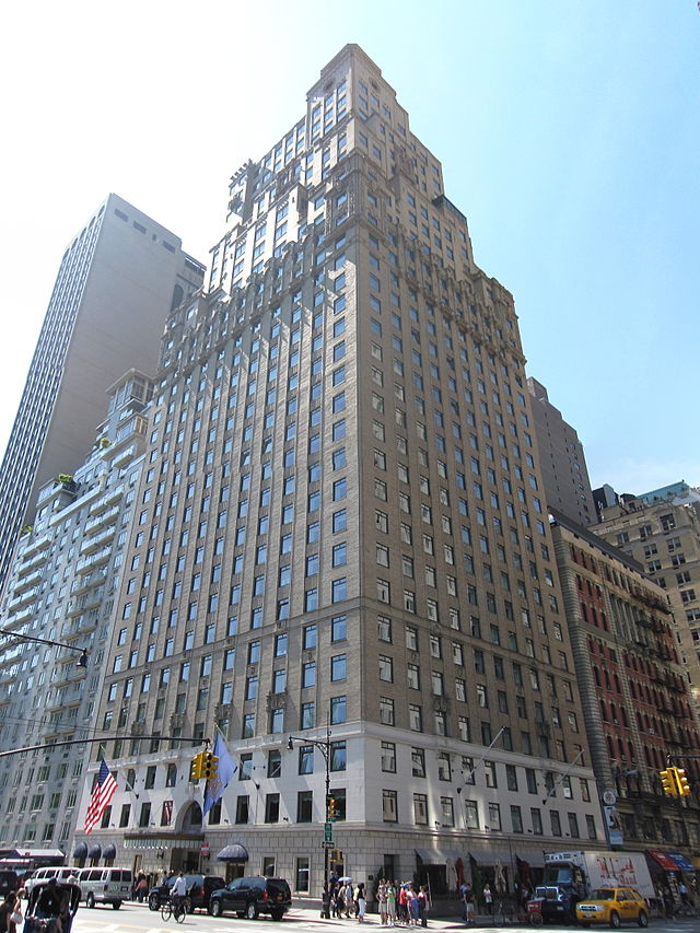 Hotel St. Moritz, New York City, Credit : photo©isabel bau madden