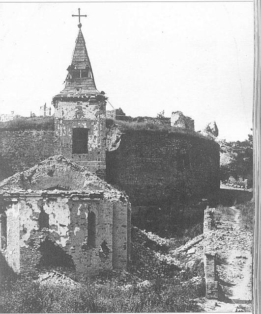 Oštećena crkva Ružica