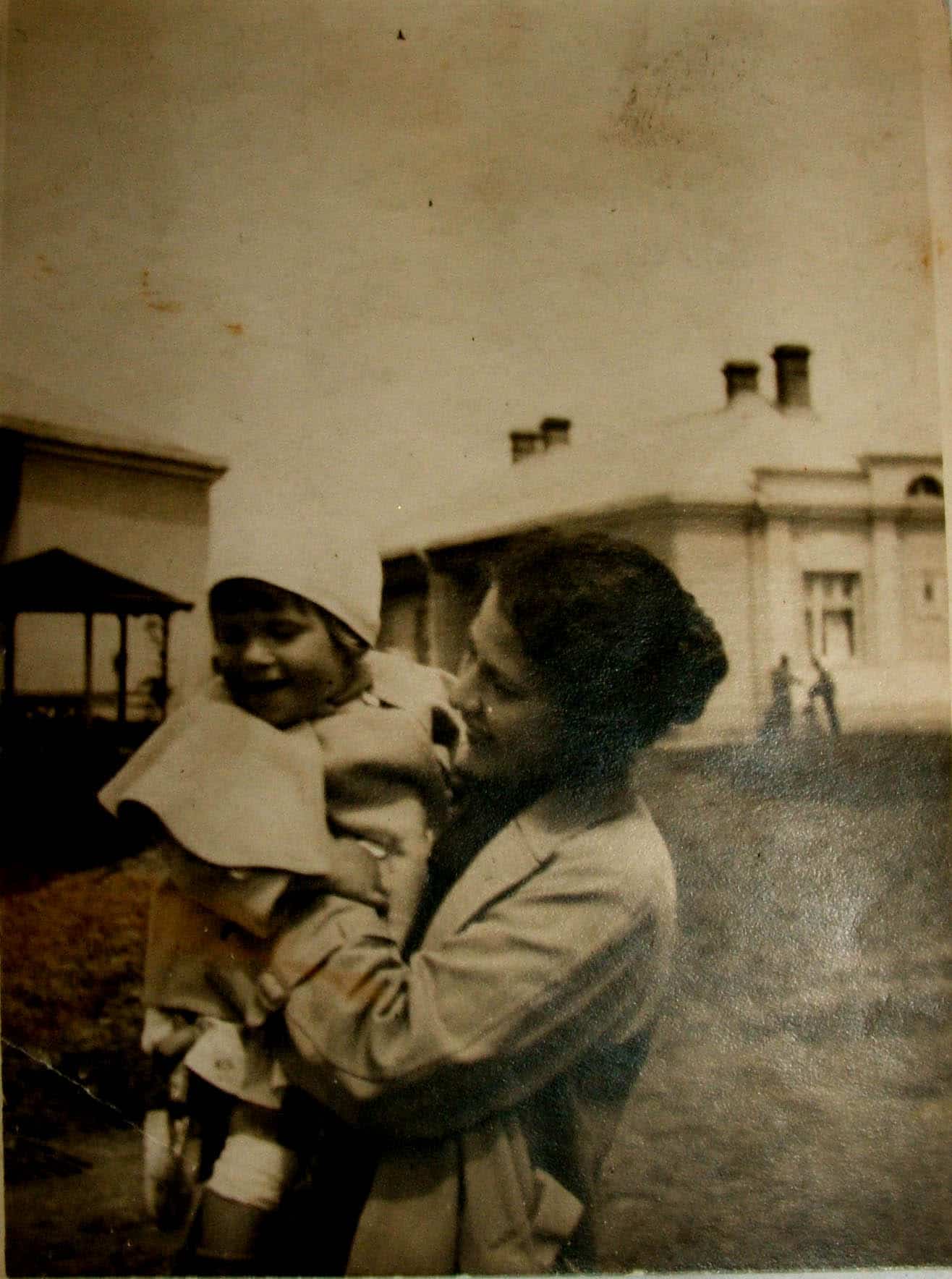 Olja i mama