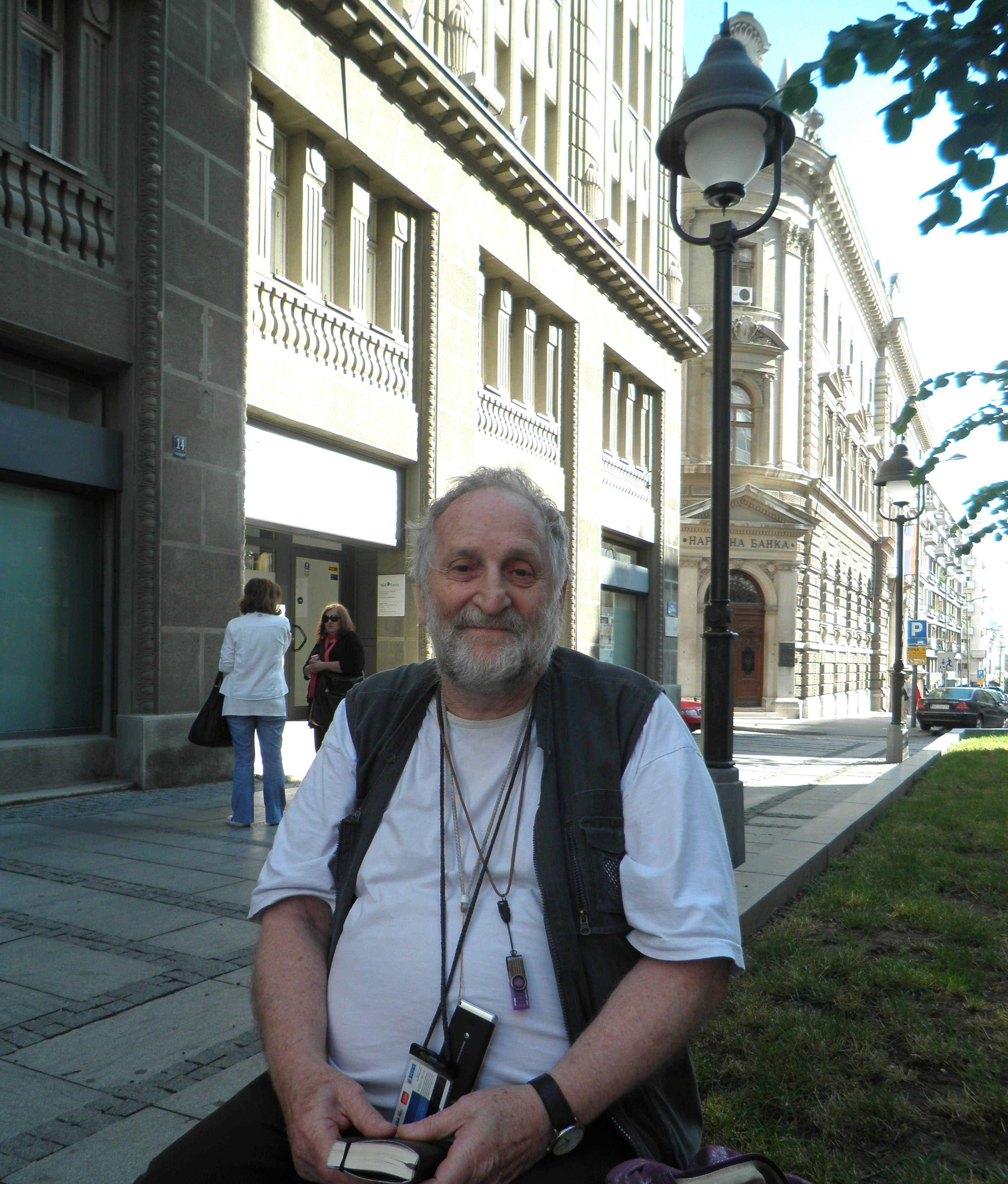 OLYMPUS DIGITAL CAMERA | Avant Art MagazinAvant Art Magazin | Mobile ...